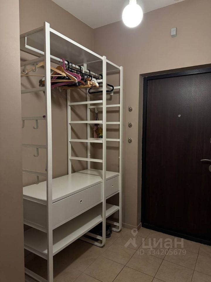 m. Pyatnitskoe shosse: Apartment, 2-rooms