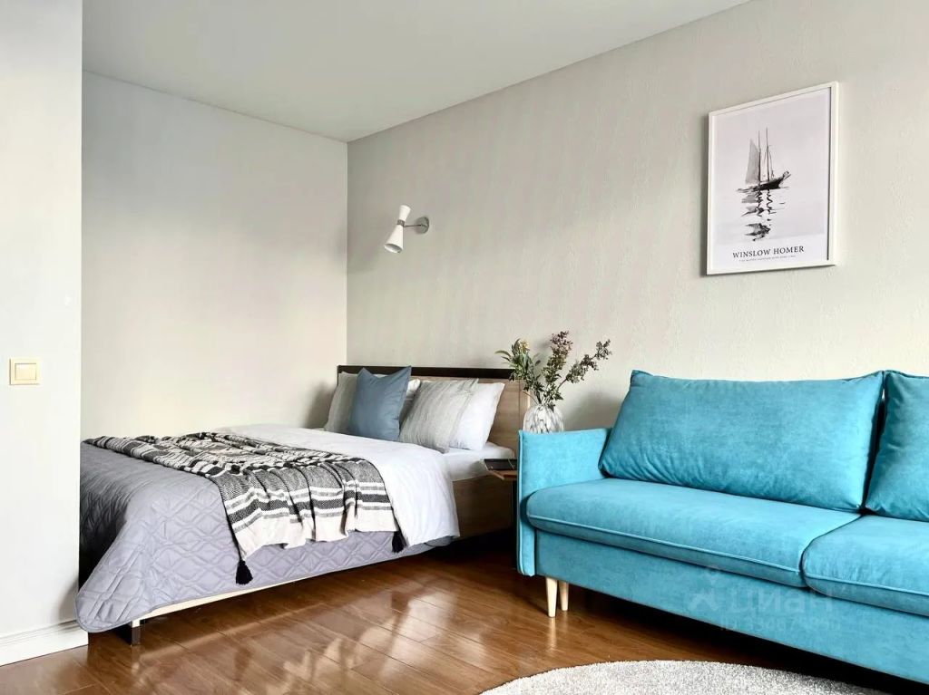 m. Ploschad trekh vokzalov: Apartment, 1-rooms