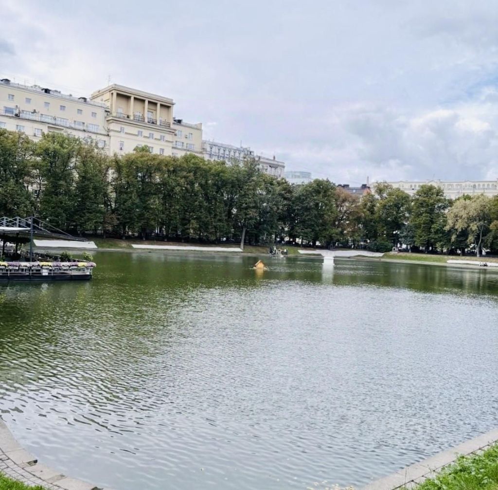 m. Tverskaya: Apartment, 2-rooms