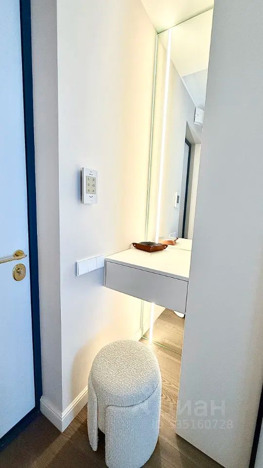 m. Shelepikha: Apartment, 2-rooms