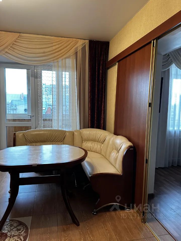 m. Ilyinskaya: Apartment, 2-rooms