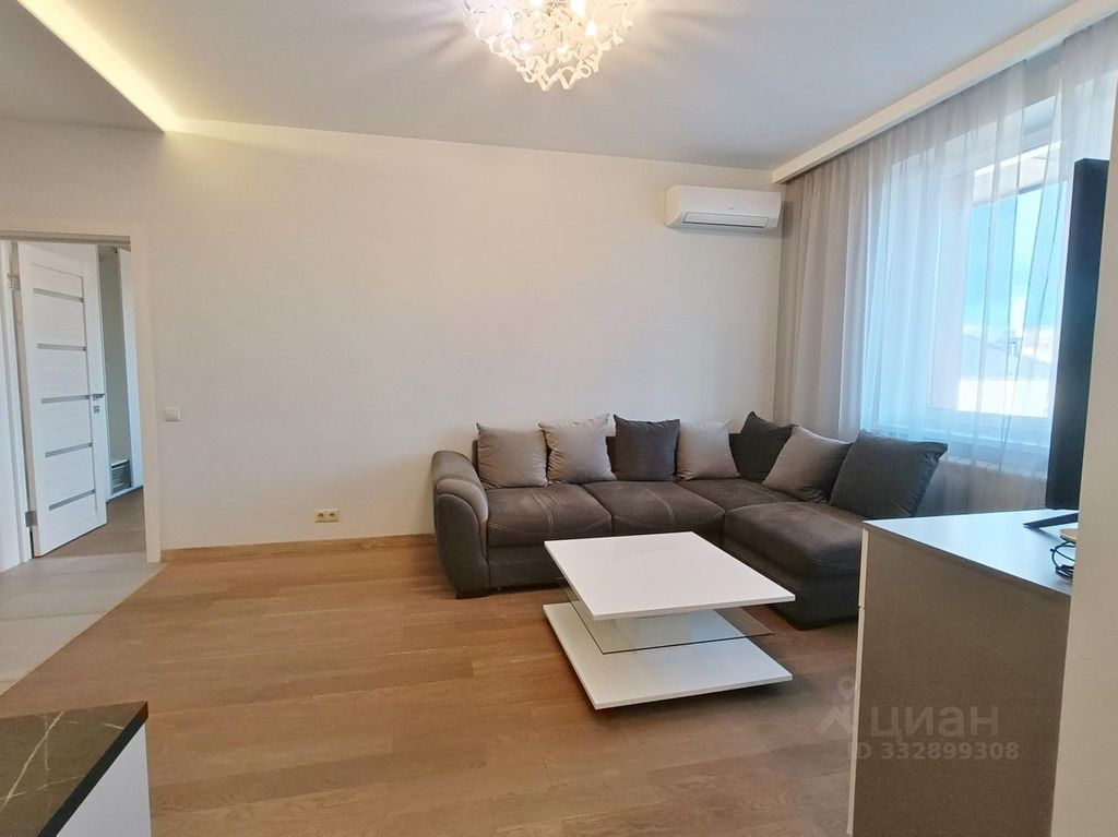 m. Ulitsa 1905 goda: Apartment, 2-rooms