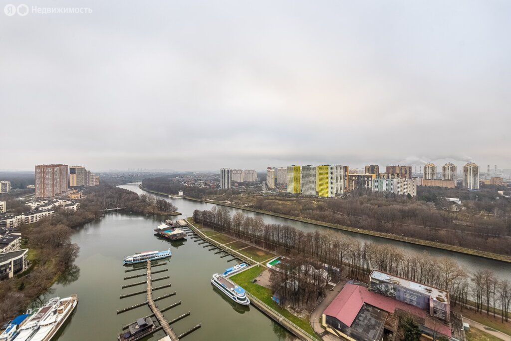 m. Khimki: Apartment, 3-rooms