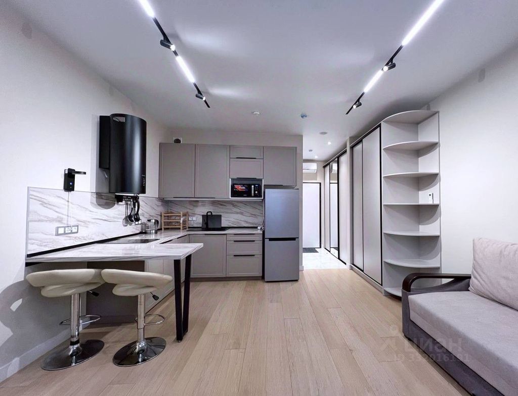 m. Moskva Tovarnaya: Apartment, studio