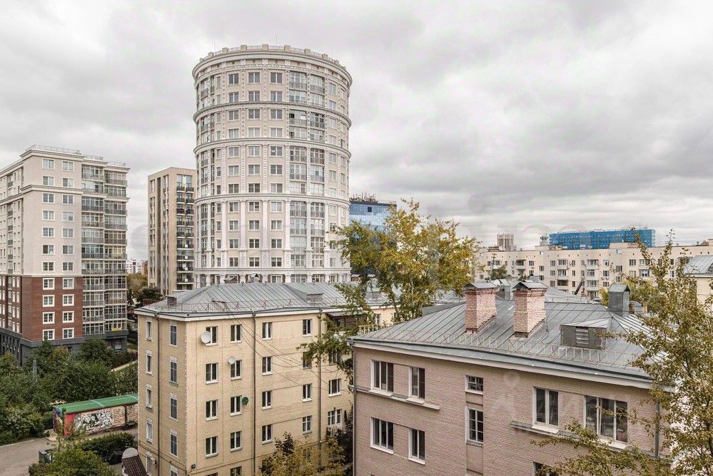 m. Serpukhovskaya: Apartment, 3-rooms