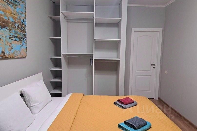 m. Michurinets: Apartment, 2-rooms