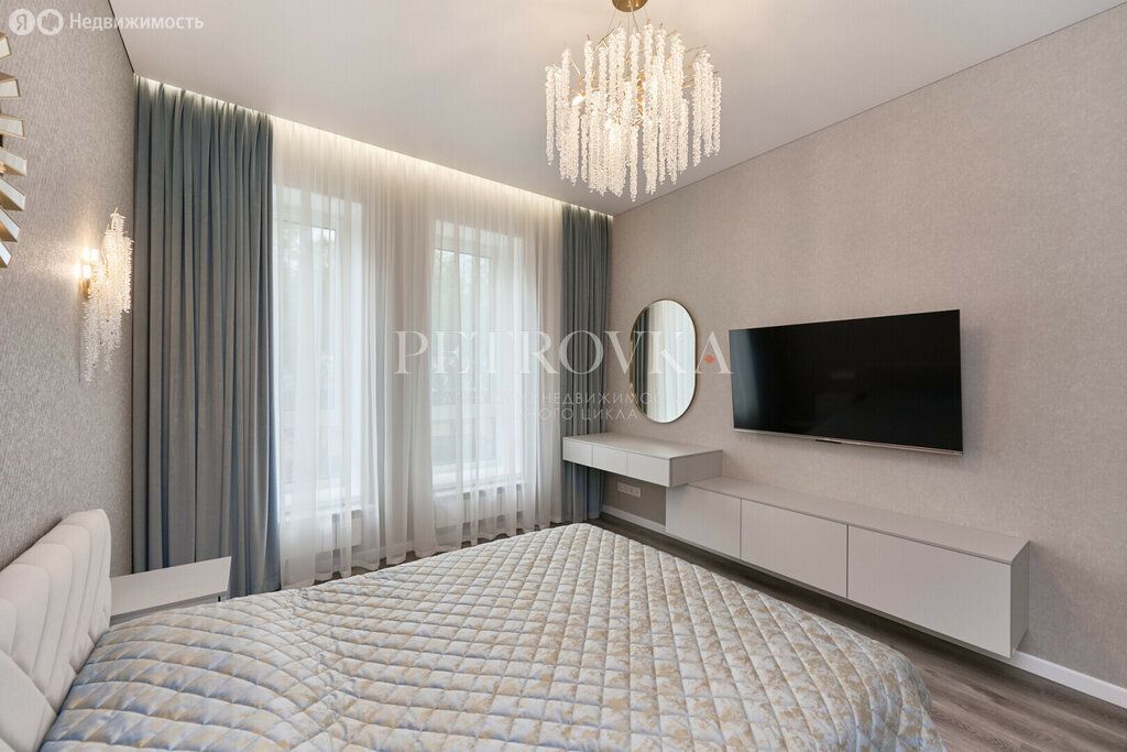 m. Mendeleevskaya: Apartment, 2-rooms