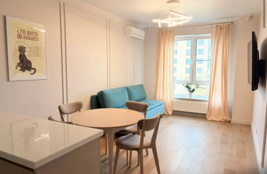 m. Molodezhnaya: Apartment, 2-rooms