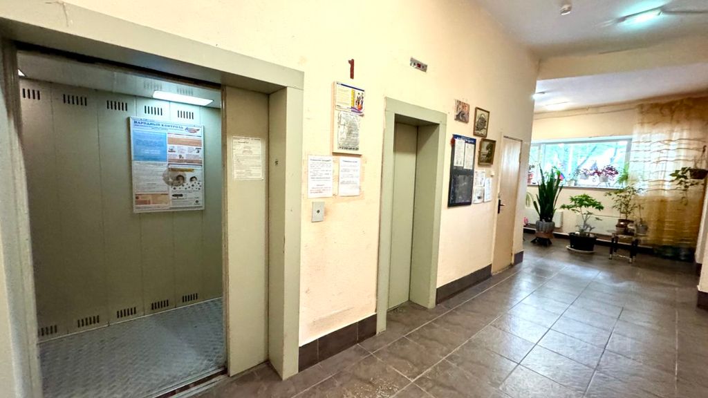 m. Ulitsa 1905 goda: Apartment, 1-rooms