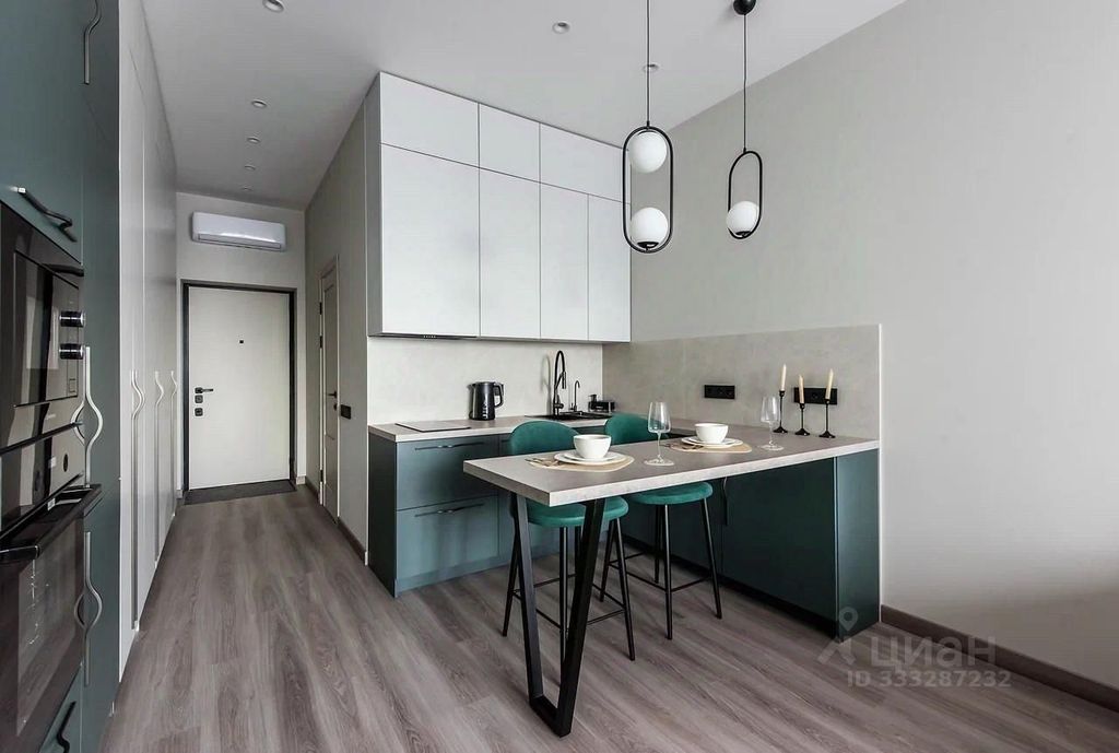 m. Shelepikha: Apartment, studio