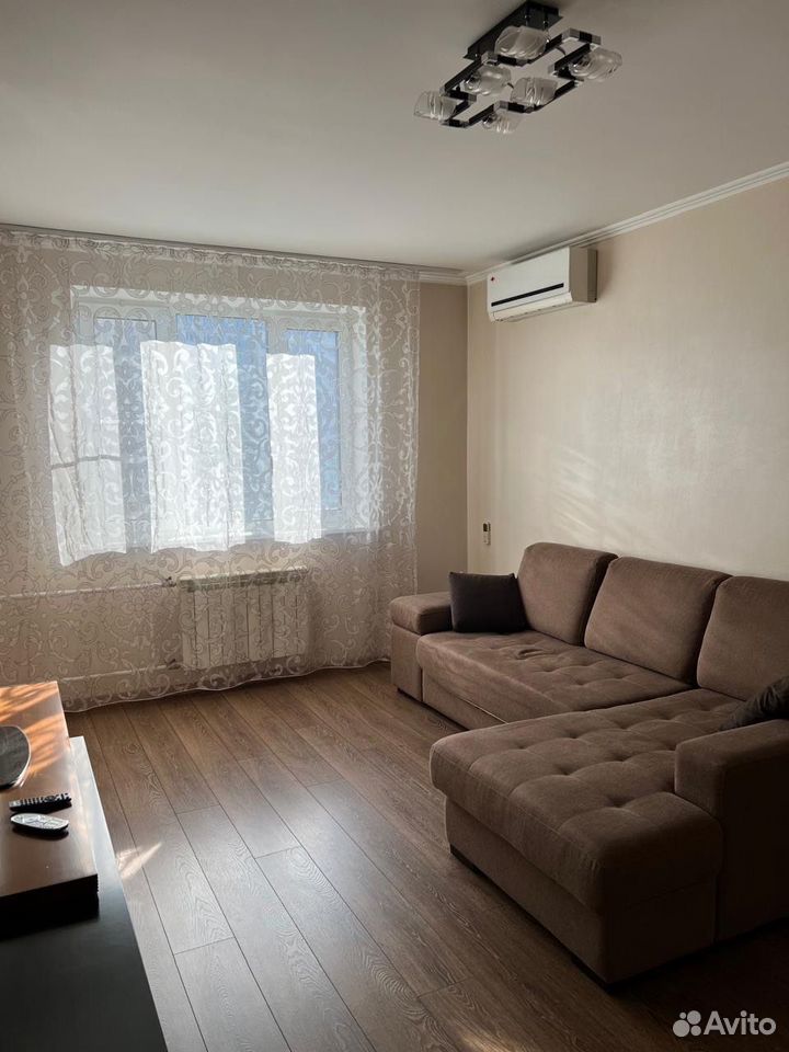 m. Levoberezhnaya: Apartment, 2-rooms