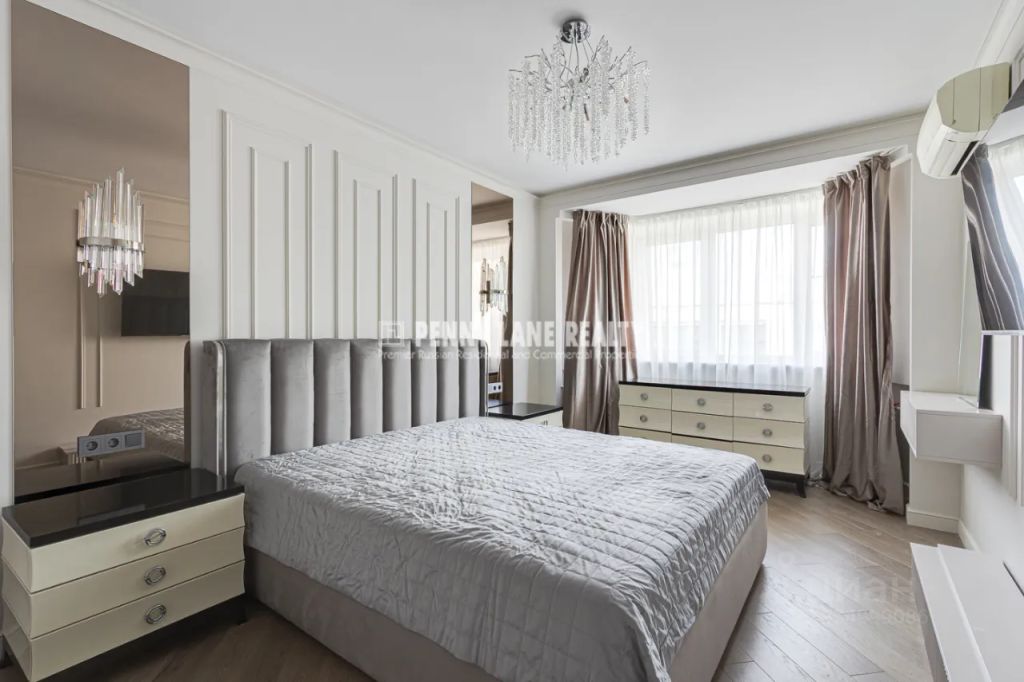 m. Smolenskaya: Apartment, 3-rooms