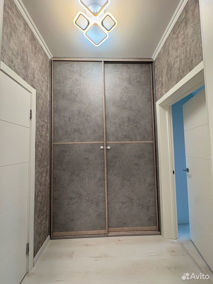 m. Dubrovka: Apartment, 2-rooms
