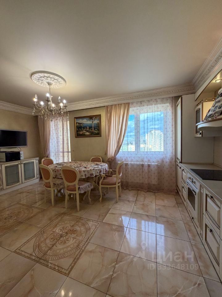 m. Khimki: Apartment, 3-rooms