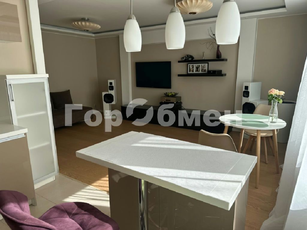 m. Vavilovskaya: Apartment, 3-rooms