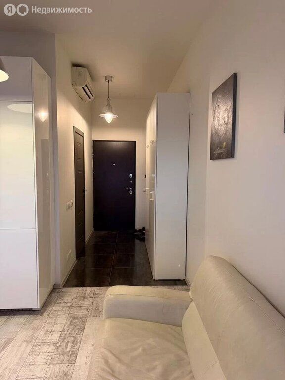 m. Dmitrovskaya: Apartment, studio