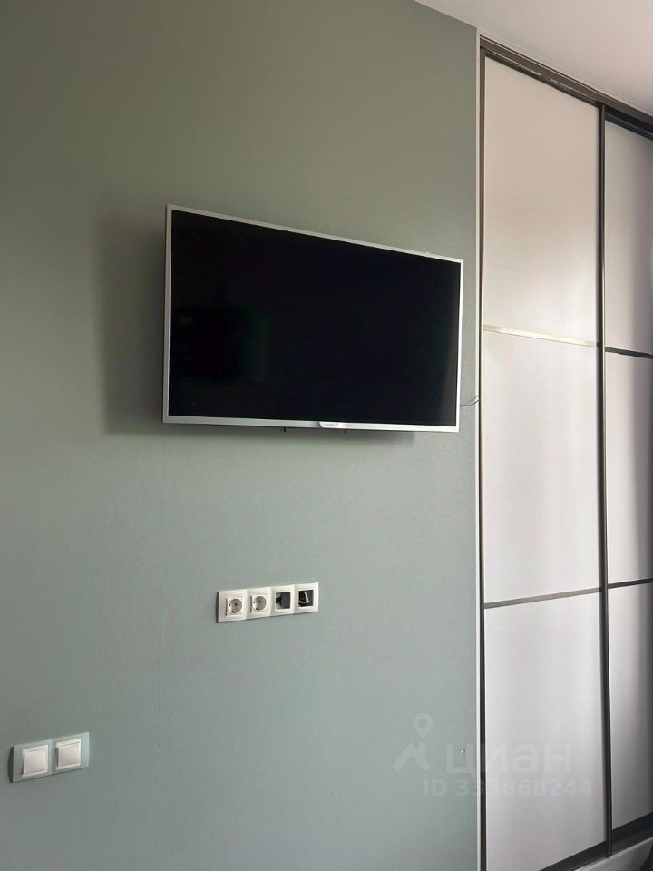 m. Pyatnitskoe shosse: Apartment, 3-rooms
