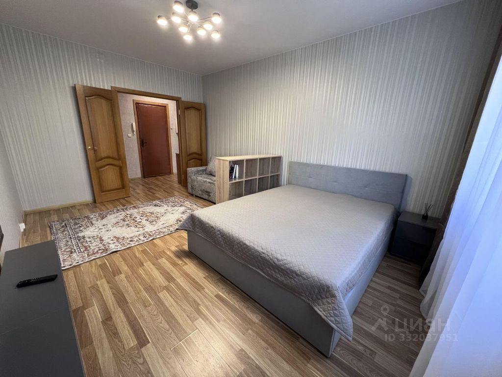 m. Slavyansky bulvar: Apartment, 1-rooms