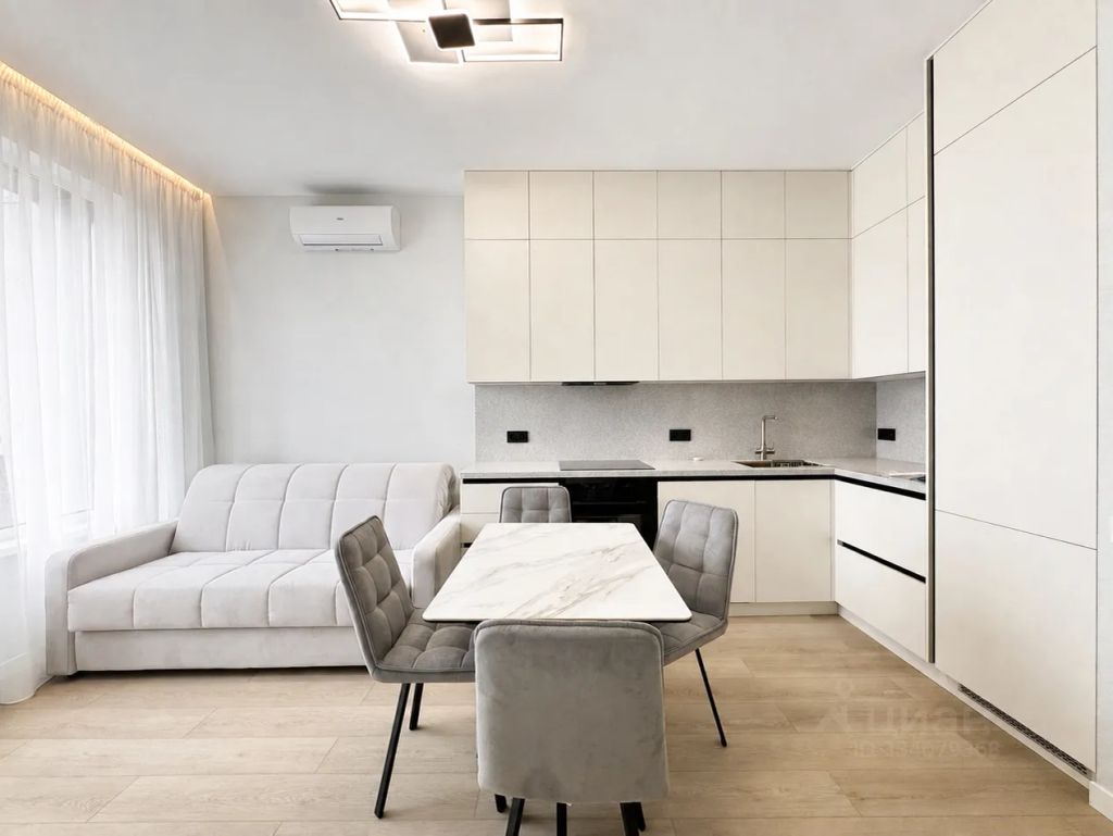 m. Serp i Molot: Apartment, 1-rooms