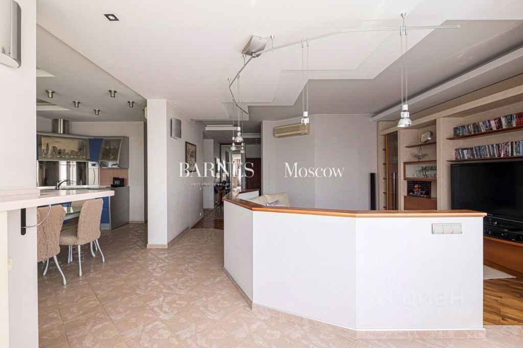 m. Novatorskaya: Apartment, 3-rooms