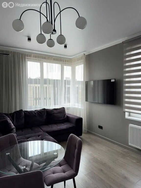 m. Nagornaya: Apartment, 2-rooms