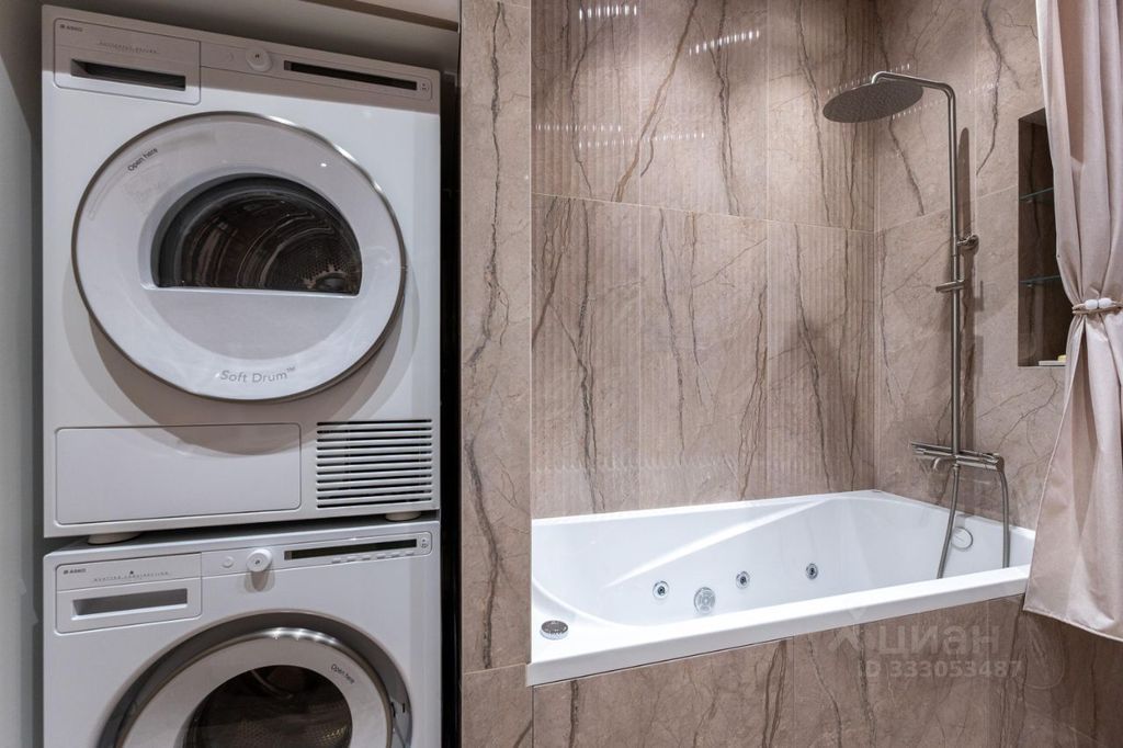 m. Serp i Molot: Apartment, 2-rooms
