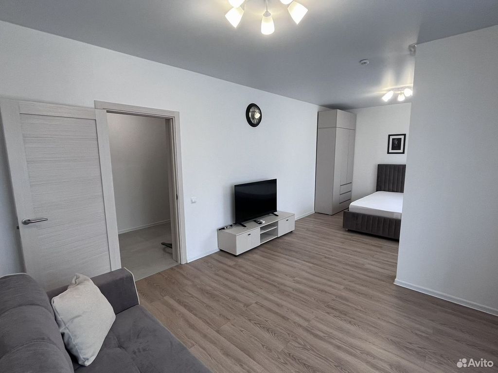 m. Lyublino: Apartment, 1-rooms