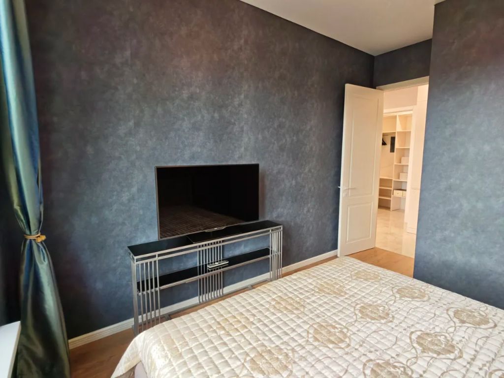 m. Trikotazhnaya: Apartment, 1-rooms