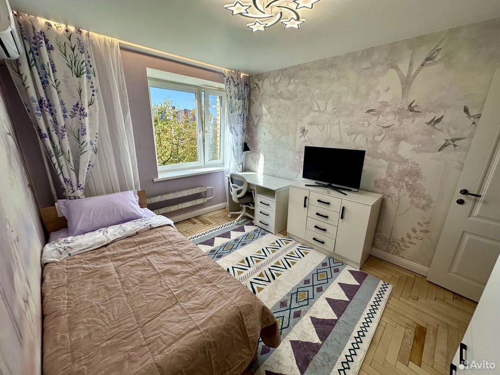 m. Odintsovo: Apartment, 3-rooms