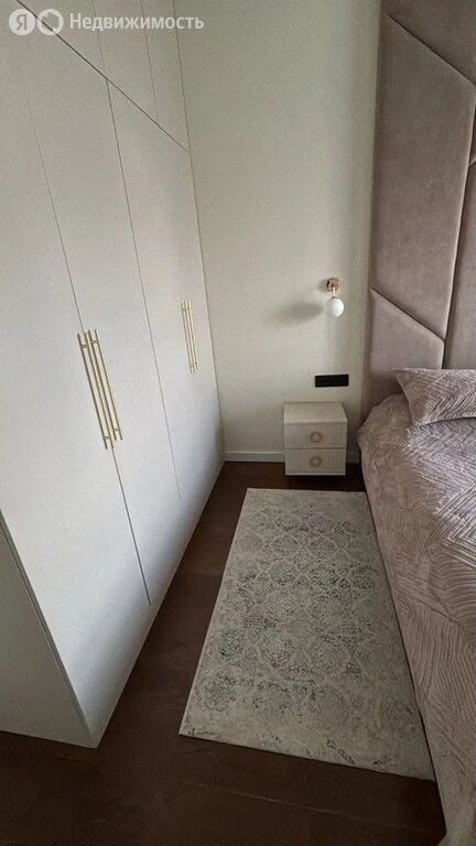 m. Rabochy Poselok: Apartment, 2-rooms