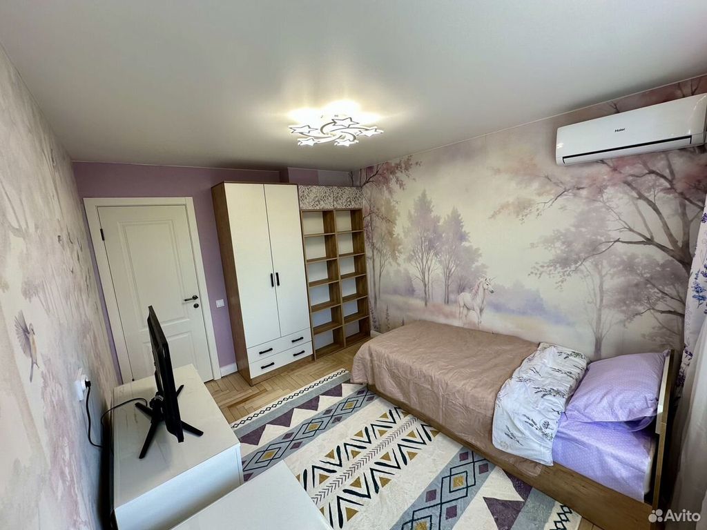 m. Odintsovo: Apartment, 3-rooms