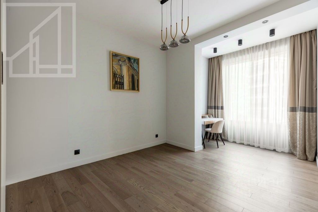 m. Dinamo: Apartment, 3-rooms