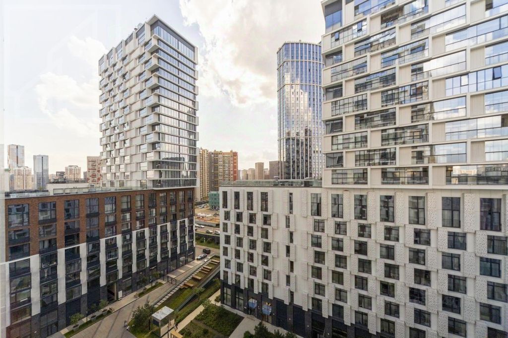 m. Aminyevskaya: Apartment, 3-rooms