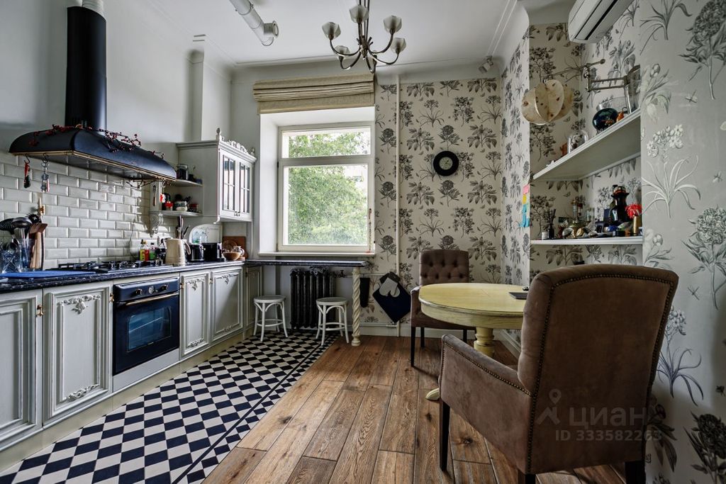 m. Kievskaya: Apartment, 2-rooms