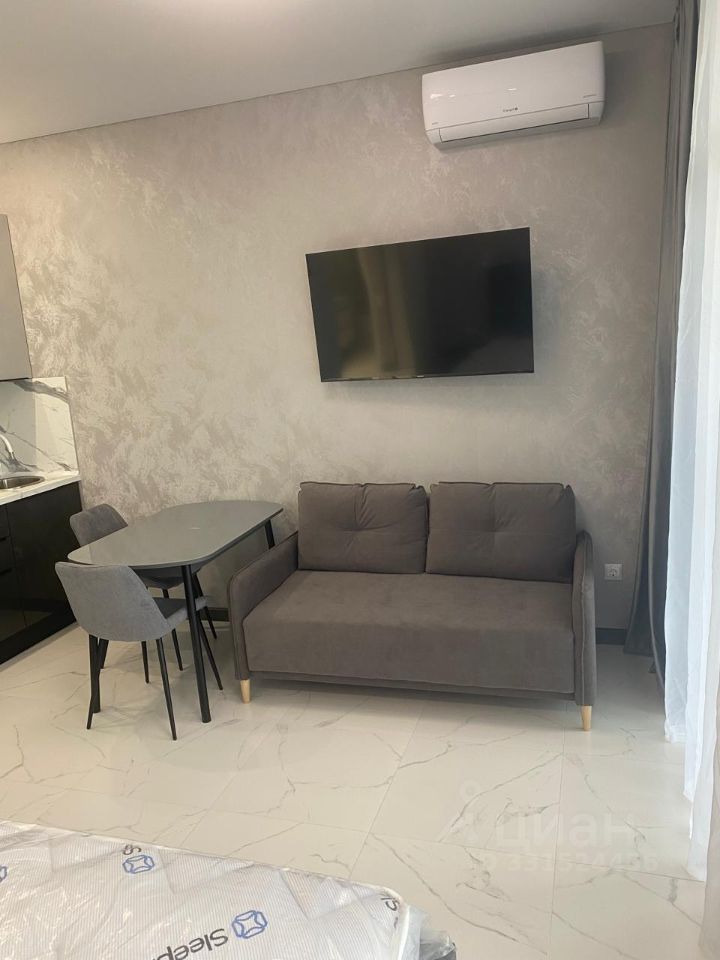 m. Aminyevskaya: Apartment, studio