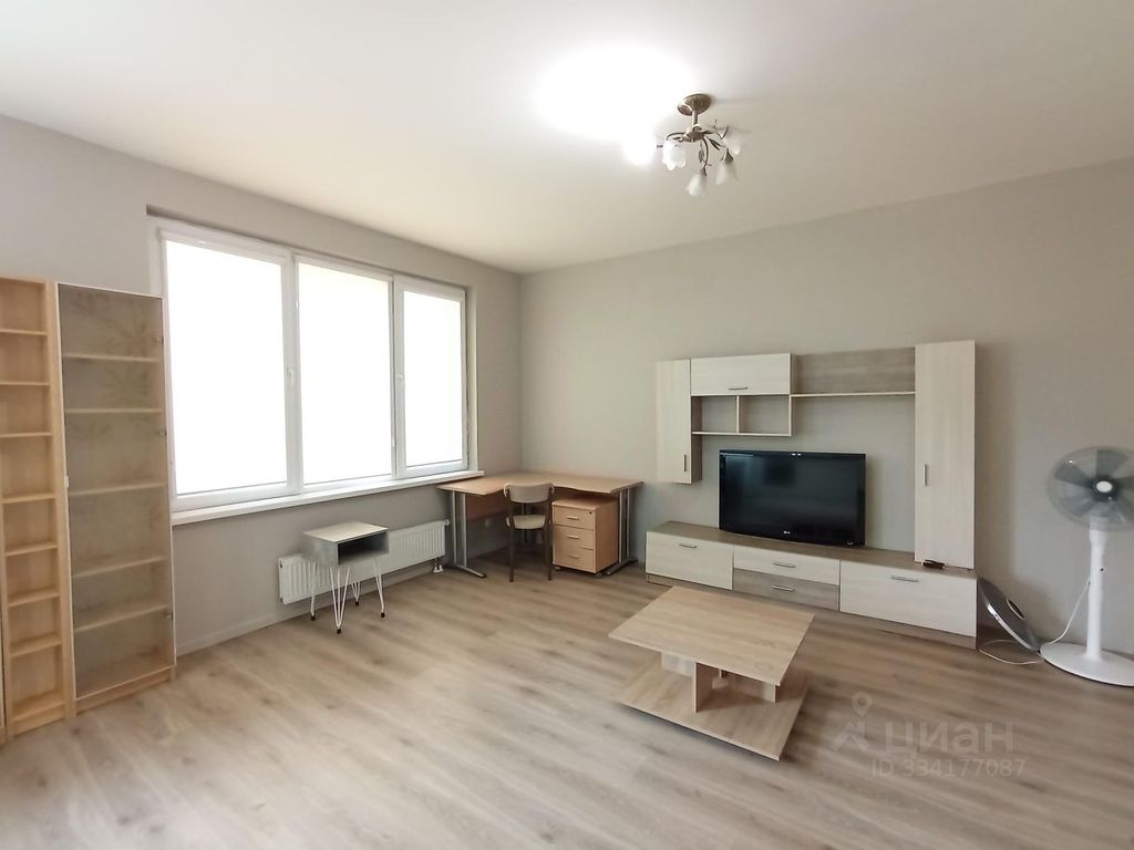 m. Pyatnitskoe shosse: Apartment, 2-rooms