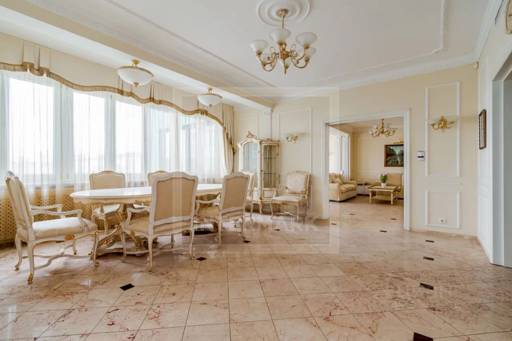 m. Frunzenskaya: Apartment, 5-rooms
