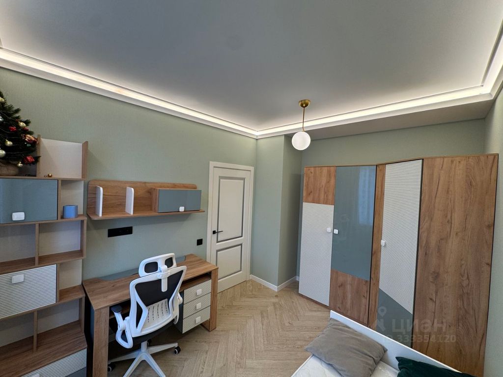 m. Oktyabrskoe pole: Apartment, 2-rooms