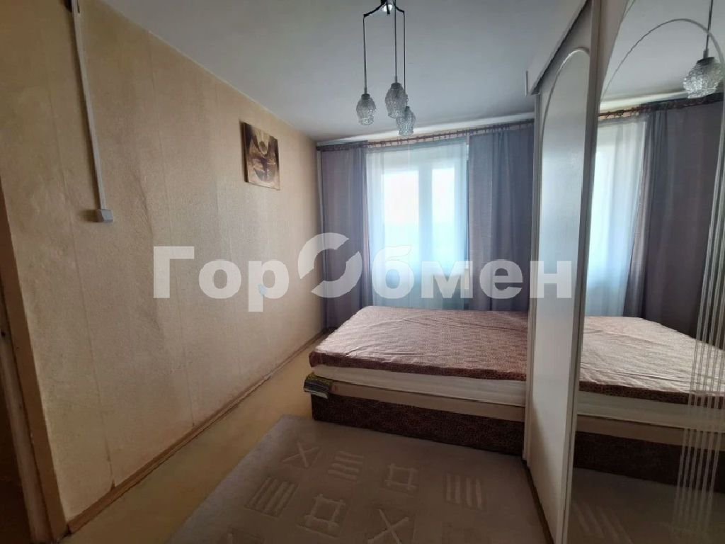 m. Klenovy bulvar: Apartment, 2-rooms