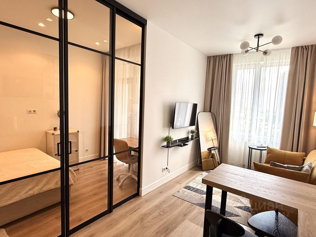 m. Nagornaya: Apartment, 1-rooms