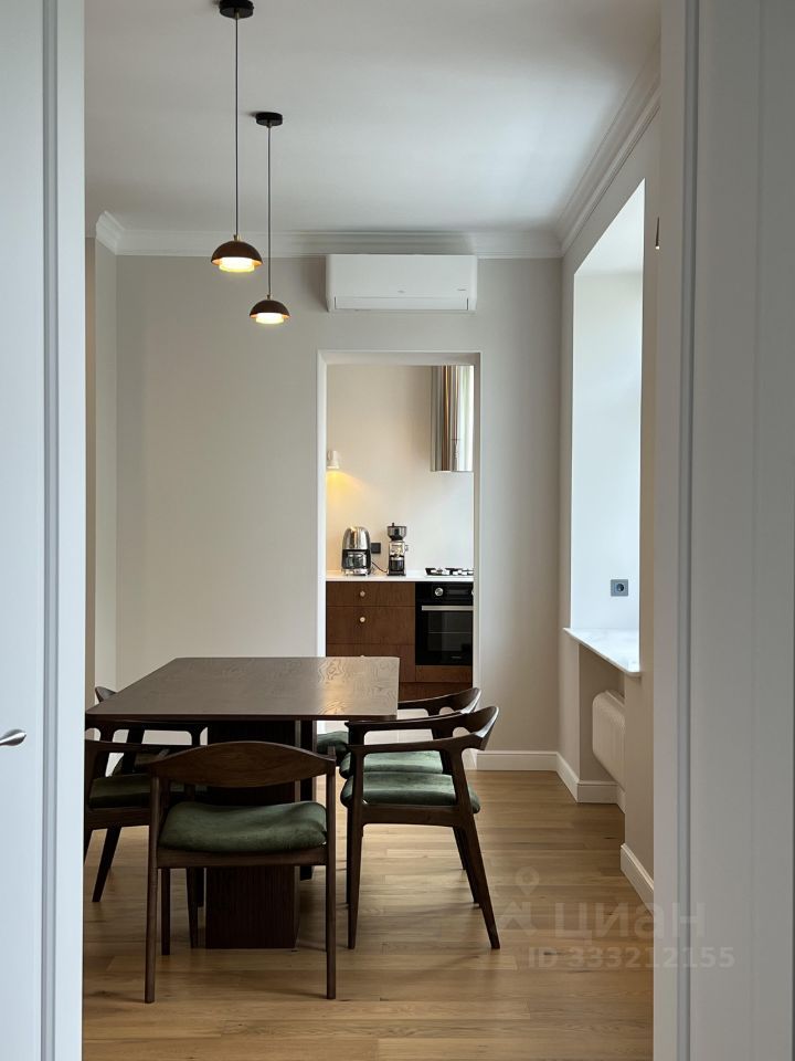 m. Krasnye vorota: Apartment, 3-rooms