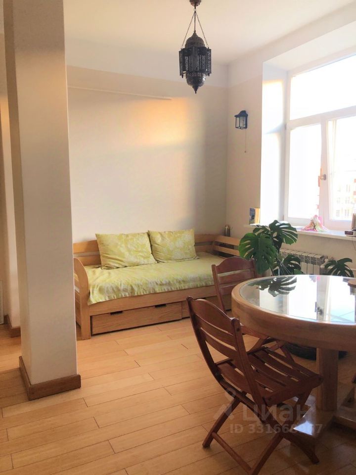 m. Zorge: Apartment, 2-rooms