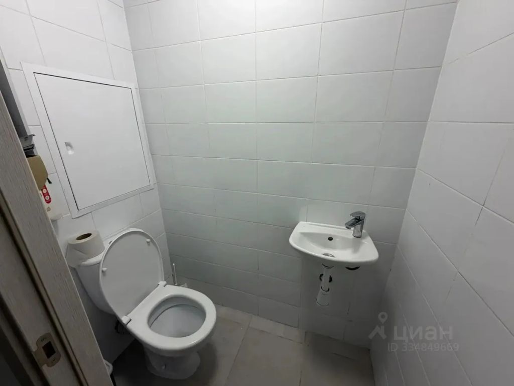 m. Ulitsa Dmitrievskogo: Apartment, 2-rooms