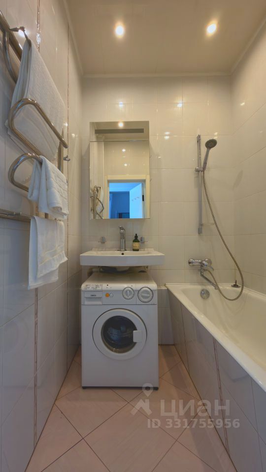 m. Bagrationovskaya: Apartment, 1-rooms