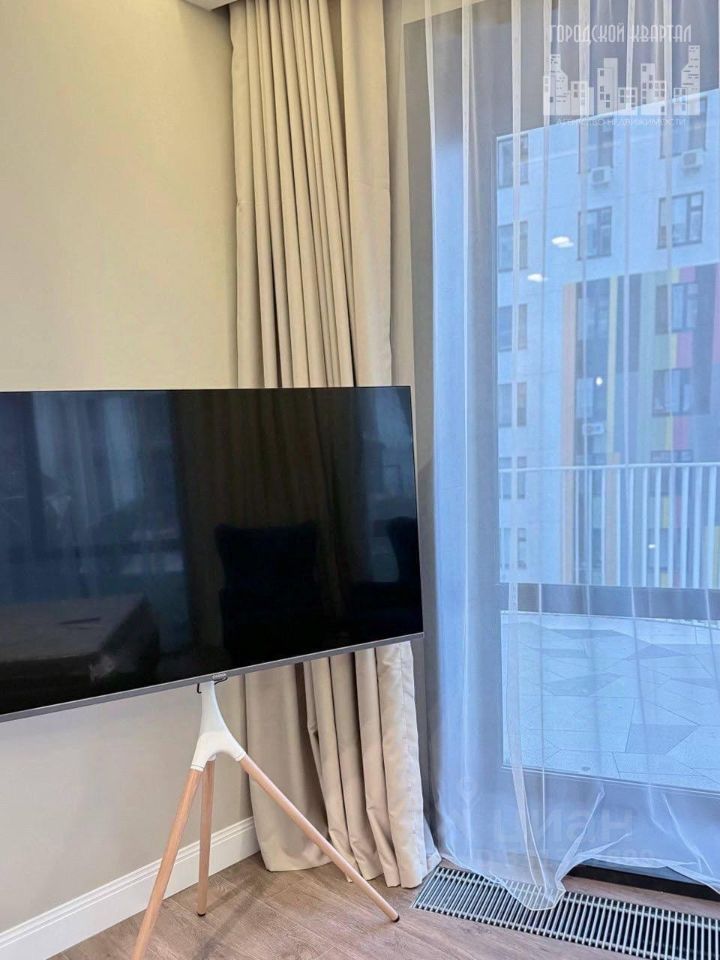 m. Narodnoe Opolchenie: Apartment, 2-rooms