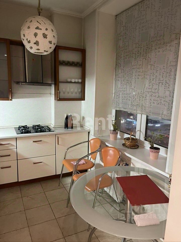 m. Kutuzovskaya: Apartment, 2-rooms