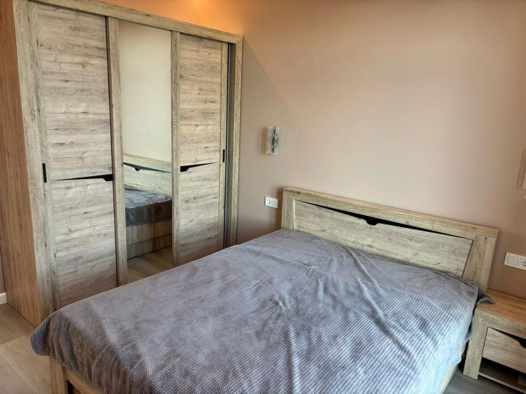 m. Tekhnopark: Apartment, 2-rooms