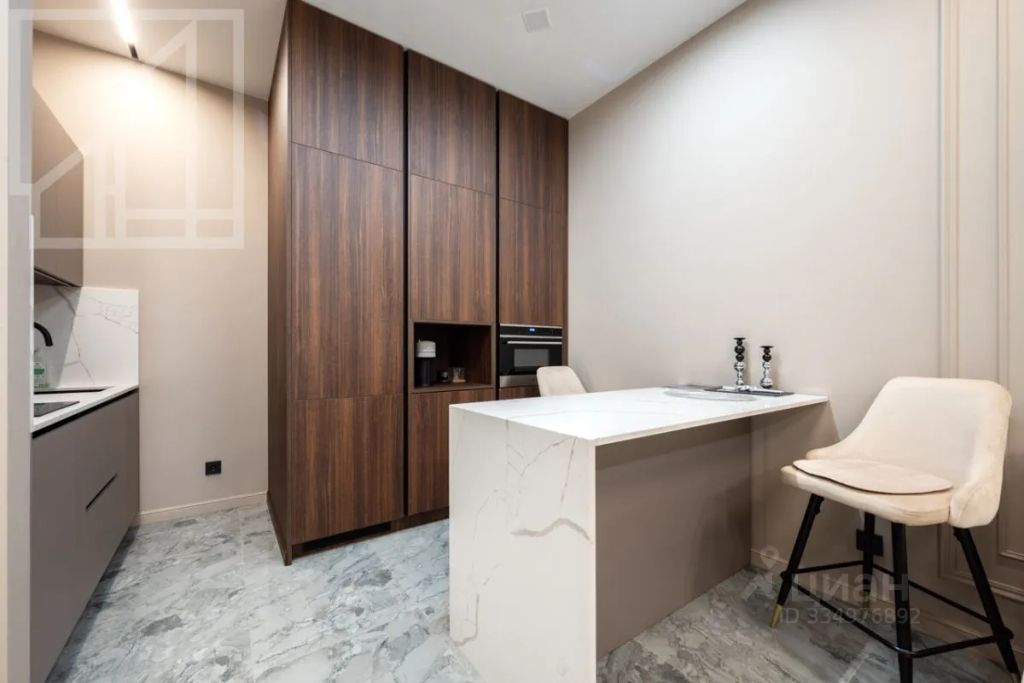 m. Belorusskaya: Apartment, 3-rooms