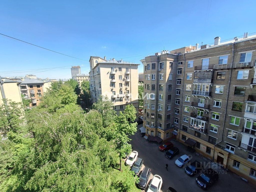 m. Shabolovskaya: Apartment, 2-rooms