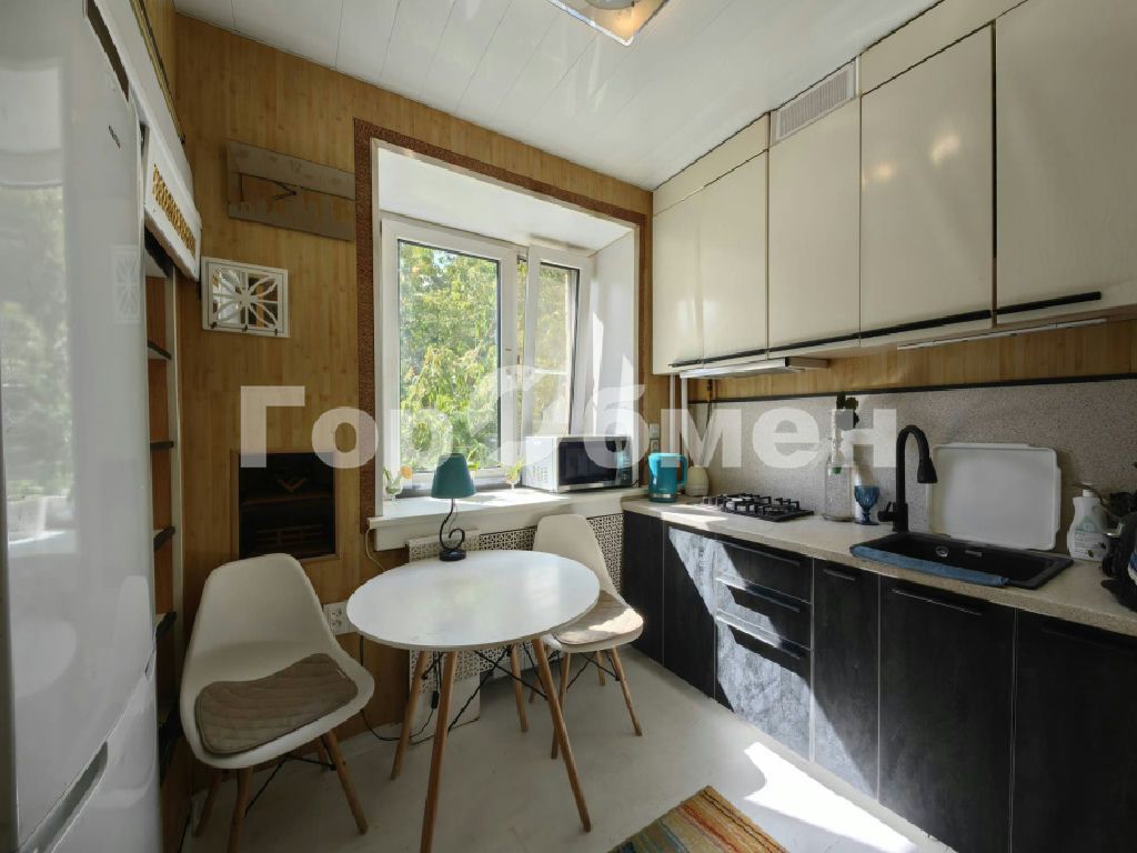 m. Mendeleevskaya: Apartment, 2-rooms
